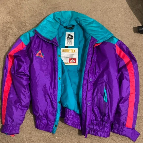 Gore-Tex Winter Jacket - Picture 1 of 2